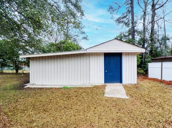 $279,000 | 200 South Oliver Boulevard, Hemingway, SC 29554