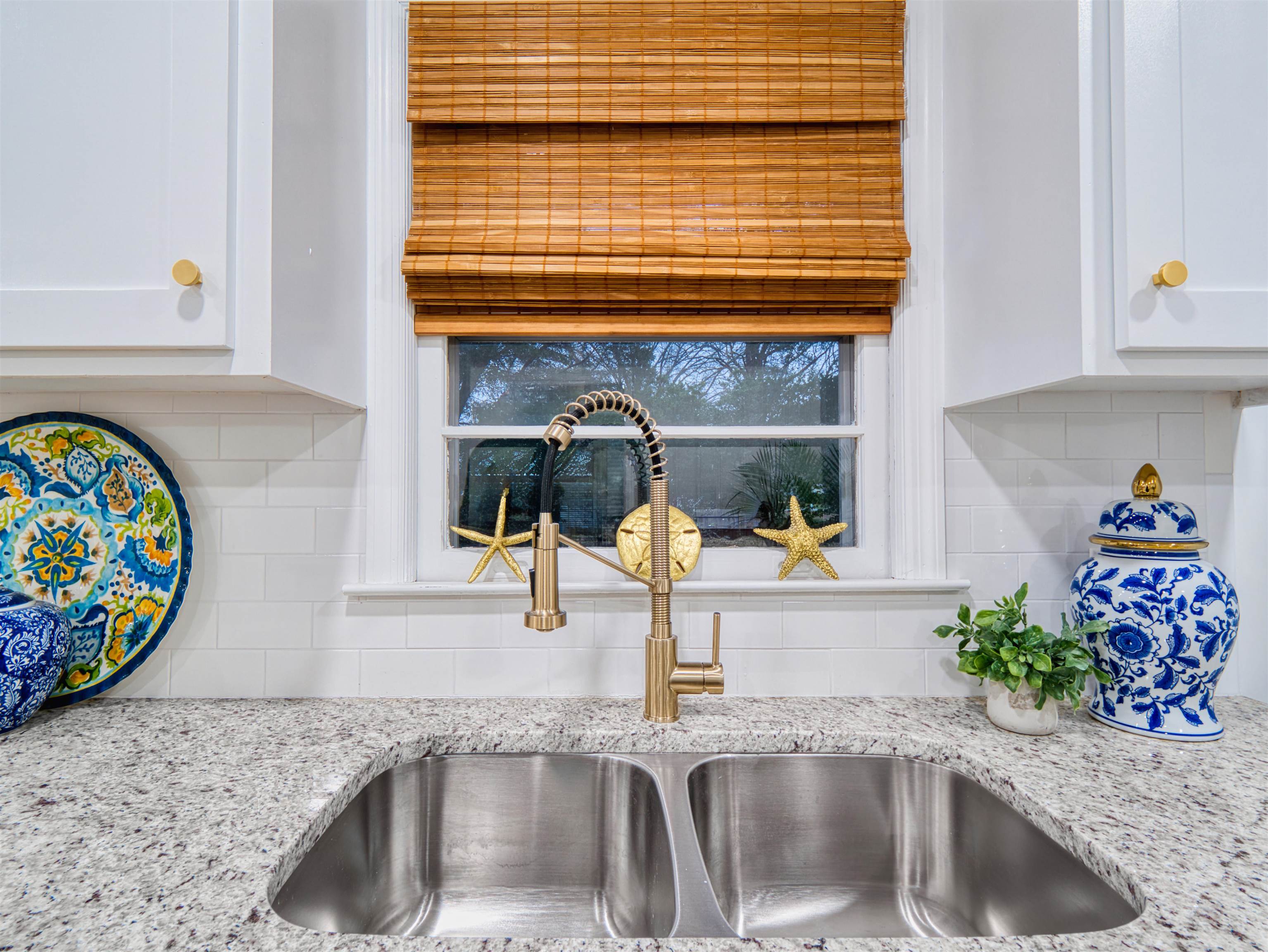 200 South Oliver Boulevard Hemingway, SC 29554 - Photo 9 of 51