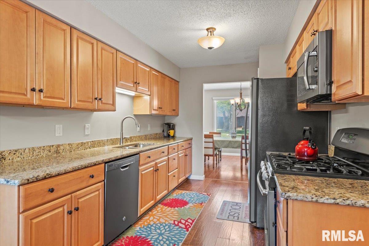 2912 Mill Point Court Springfield, IL 62704 - Photo 16 of 45 Gallery Image 16