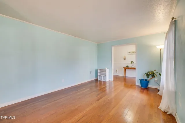 $339,000 | 516 Bramblewood Drive, Mount Carmel, TN 37645