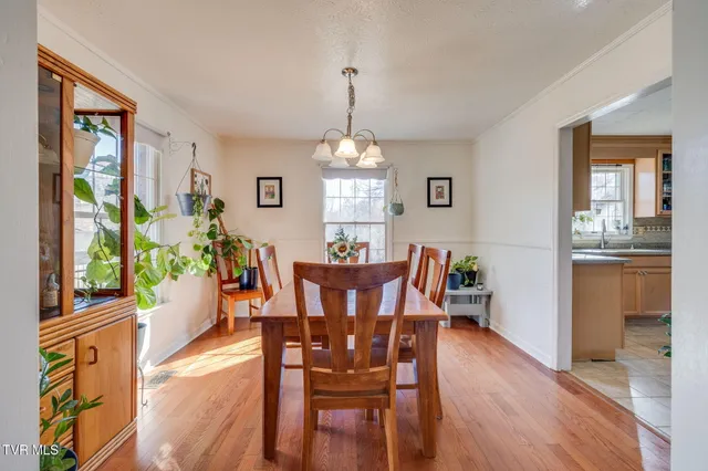 $339,000 | 516 Bramblewood Drive, Mount Carmel, TN 37645