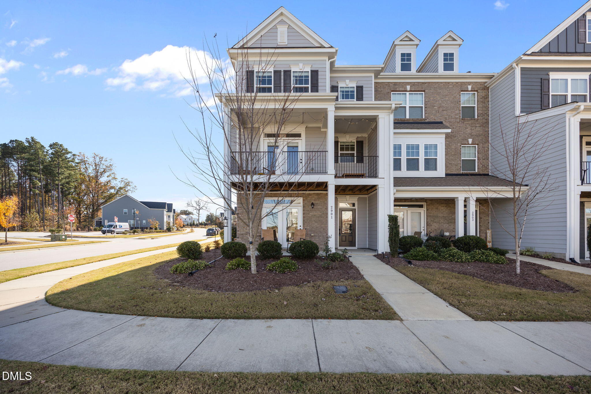 1-web-or-mls-2N6A5066