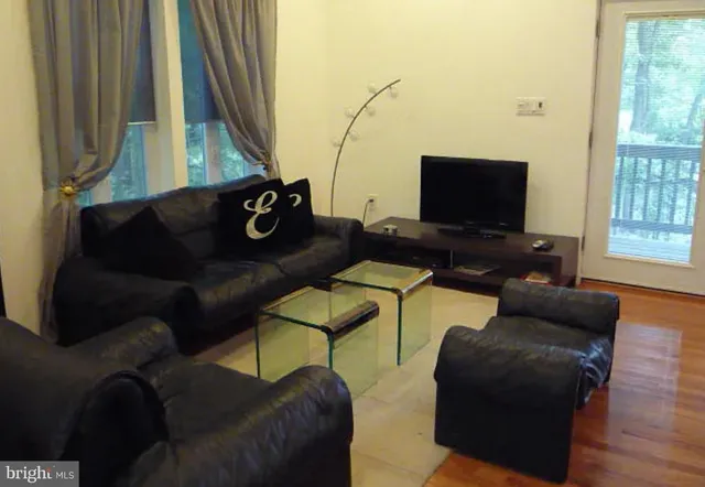 $2,280 | 14913 Wellwood Road, Silver Spring, MD 20905