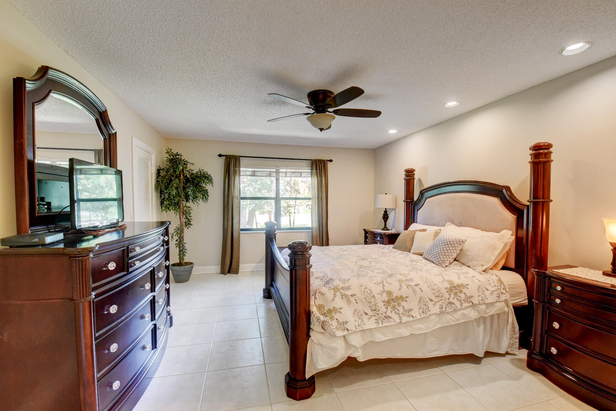 21848 Arriba Real, Unit 7B Boca Raton, FL 33433 - Photo 17 of 24 16_ebf_6684_5_6_7_8
