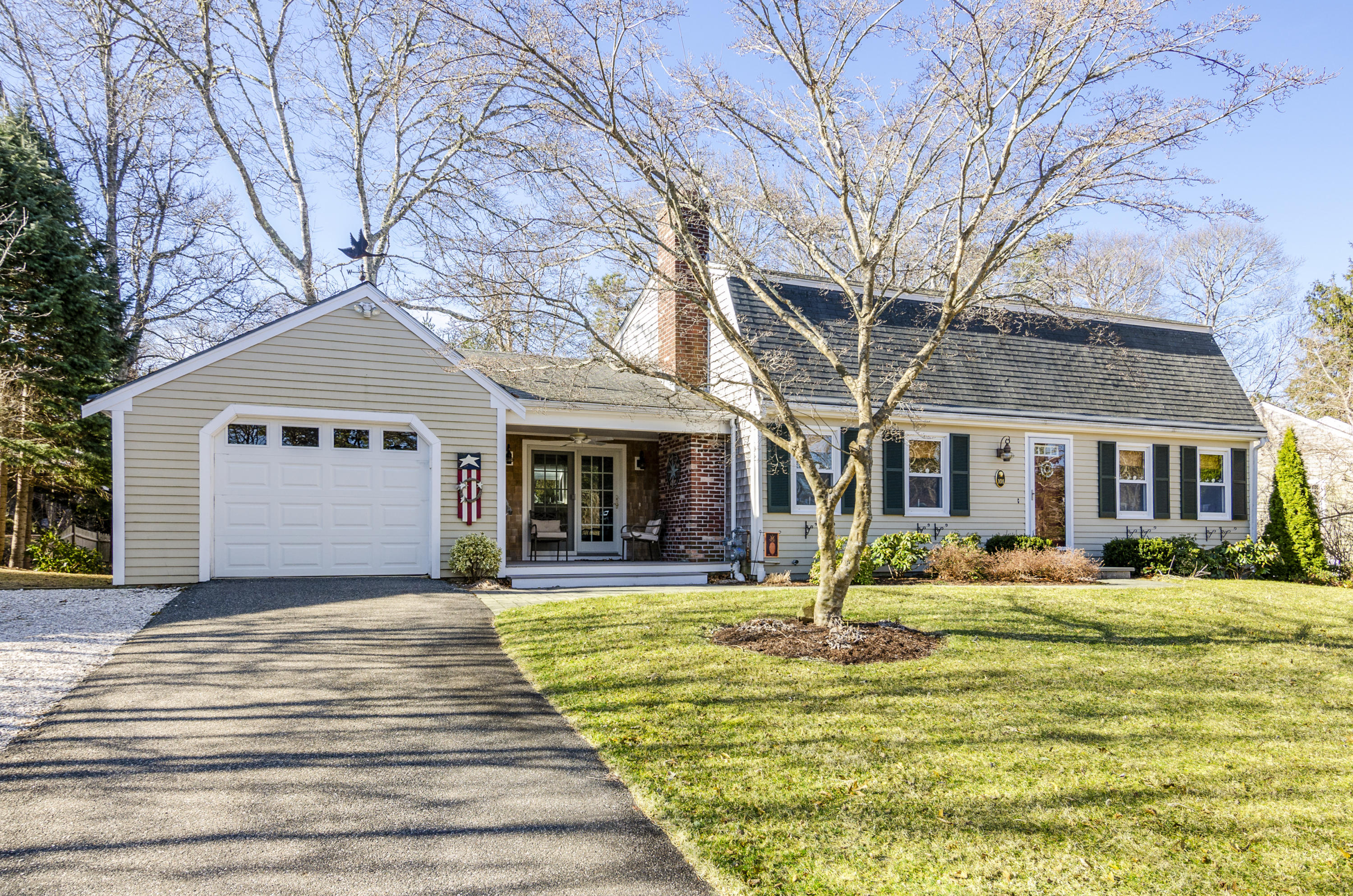 101 Pompano Road Yarmouth Port, MA 02675 - Photo 3 of 24 000-photo--6910759