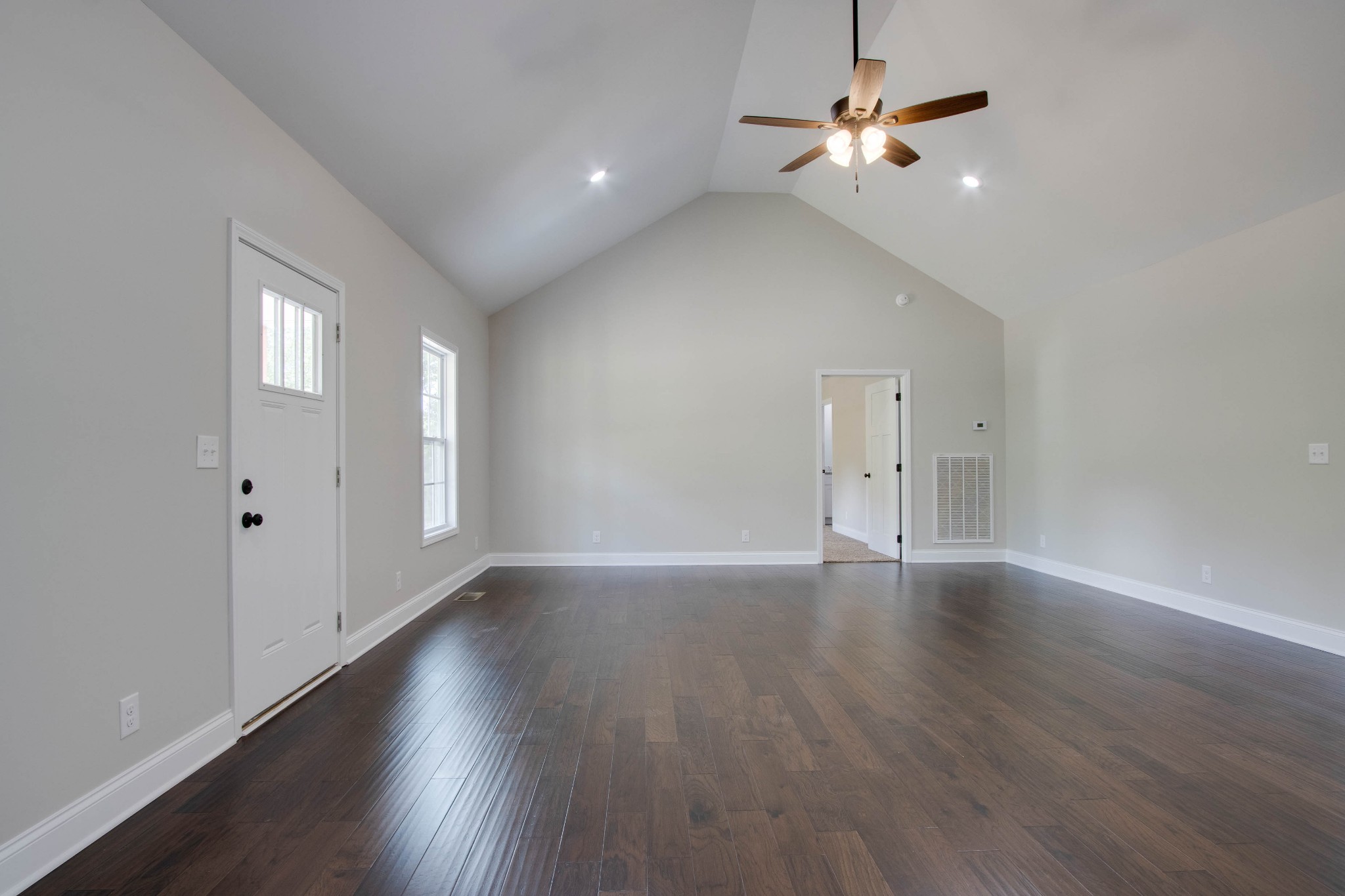 280 Club Springs Road Elmwood, TN 38560 - Photo 14 of 43 Gallery Image 14