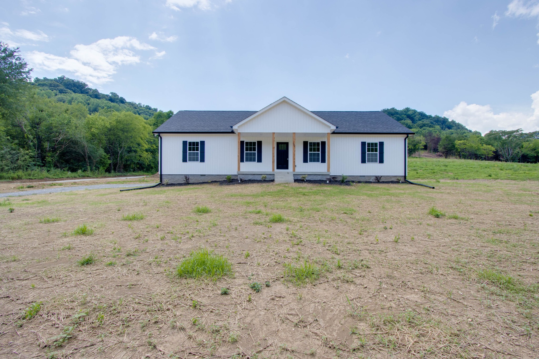 280 Club Springs Road Elmwood, TN 38560 - Photo 6 of 43 Gallery Image 6