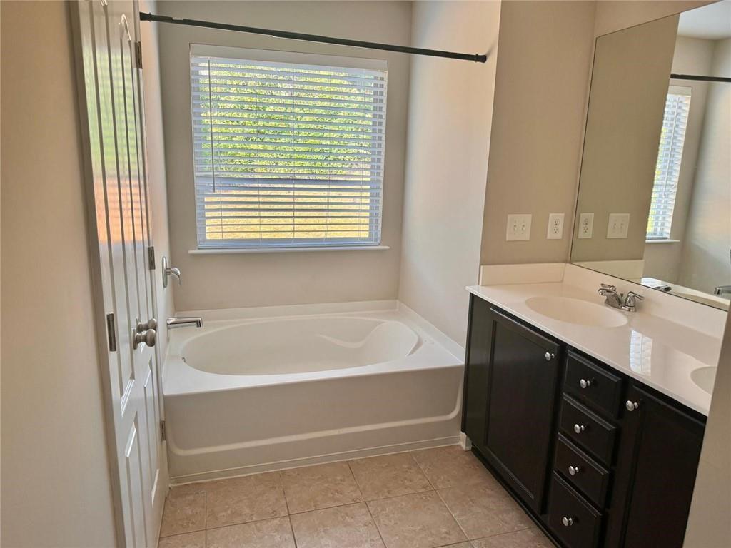 1958 Paxton Ridge Lane Lilburn, GA 30047 - Photo 20 of 22