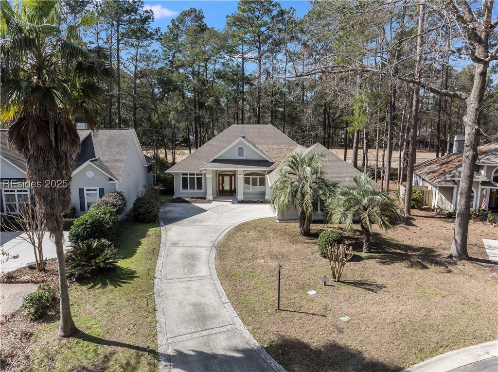 52 Pipers Pond Road Bluffton, SC 29910 - Photo 1 of 1 Beautiful entrance with tabby detail on drive