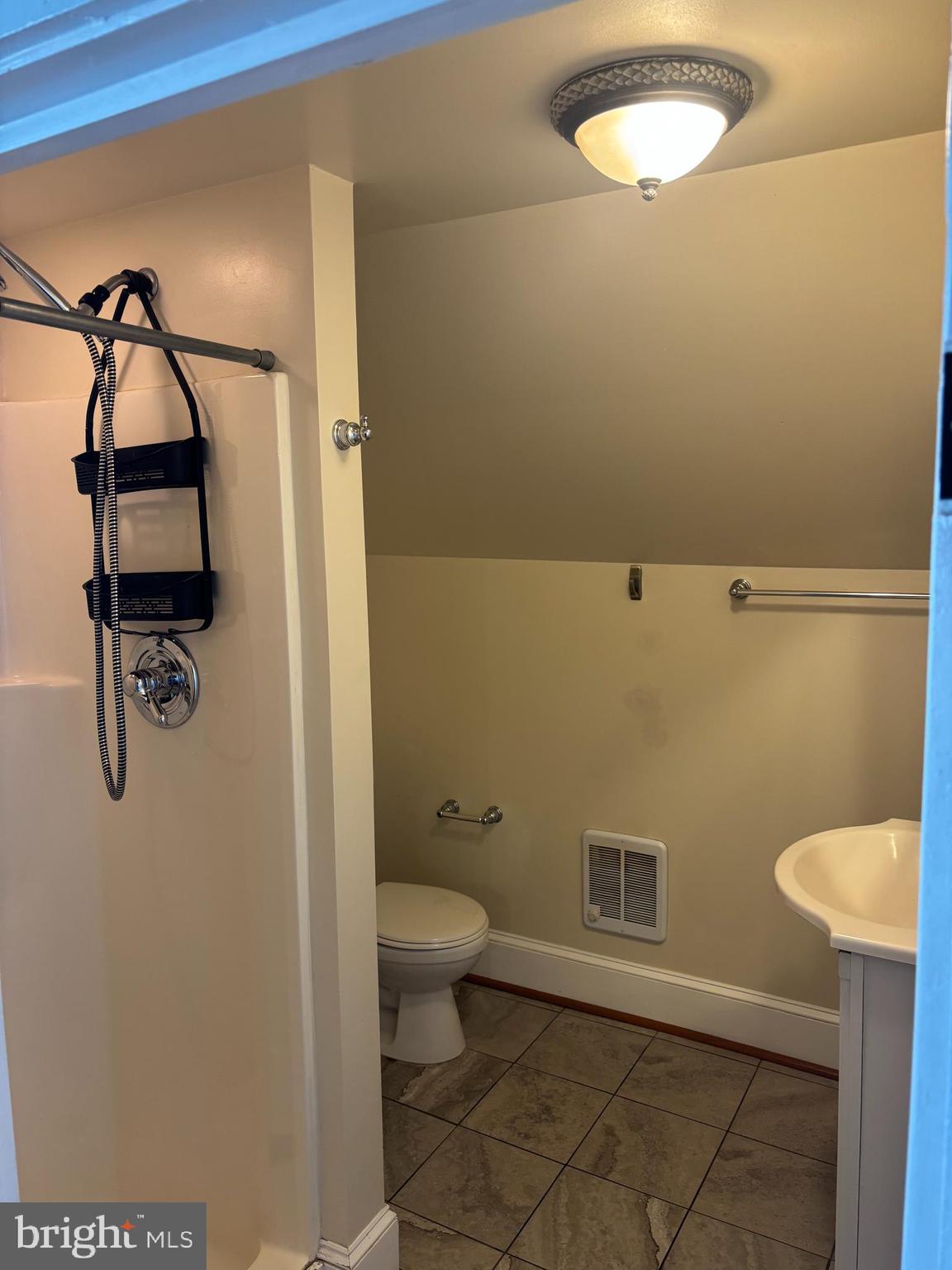 4 West Cork Street, Unit 5 Winchester, VA 22601 - Photo 4 of 8