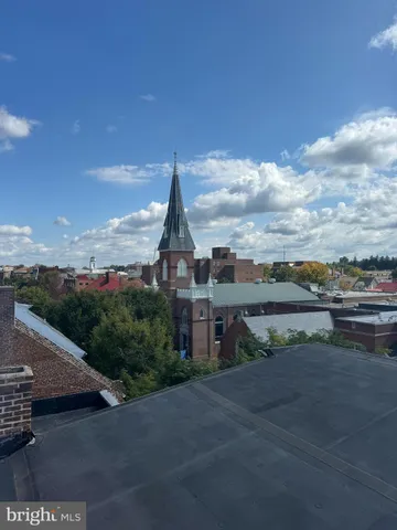 $1,300 | 4 West Cork Street, Unit 5, Winchester, VA 22601