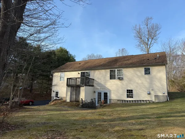 $499,900 | 240 Elm Street, Old Saybrook, CT 06475