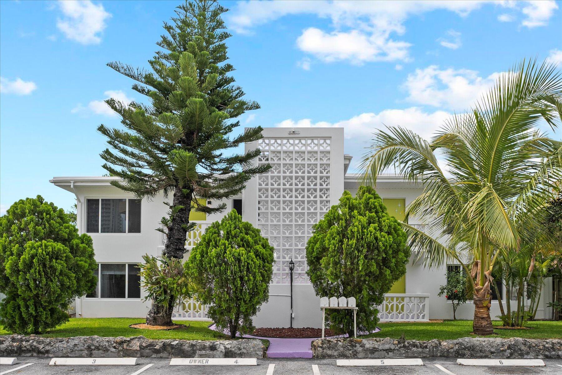 1279 Beach Road, Unit 3 West Palm Beach, FL 33404 - Photo 1 of 27 Property Front
