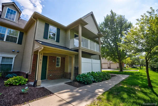 $229,500 | 4163 Hampton Ridge Boulevard, Howell, MI 48843