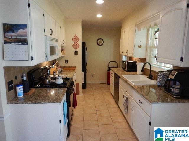 432 Lamon Chapel Loop Jasper, AL 35503 - Photo 2 of 33