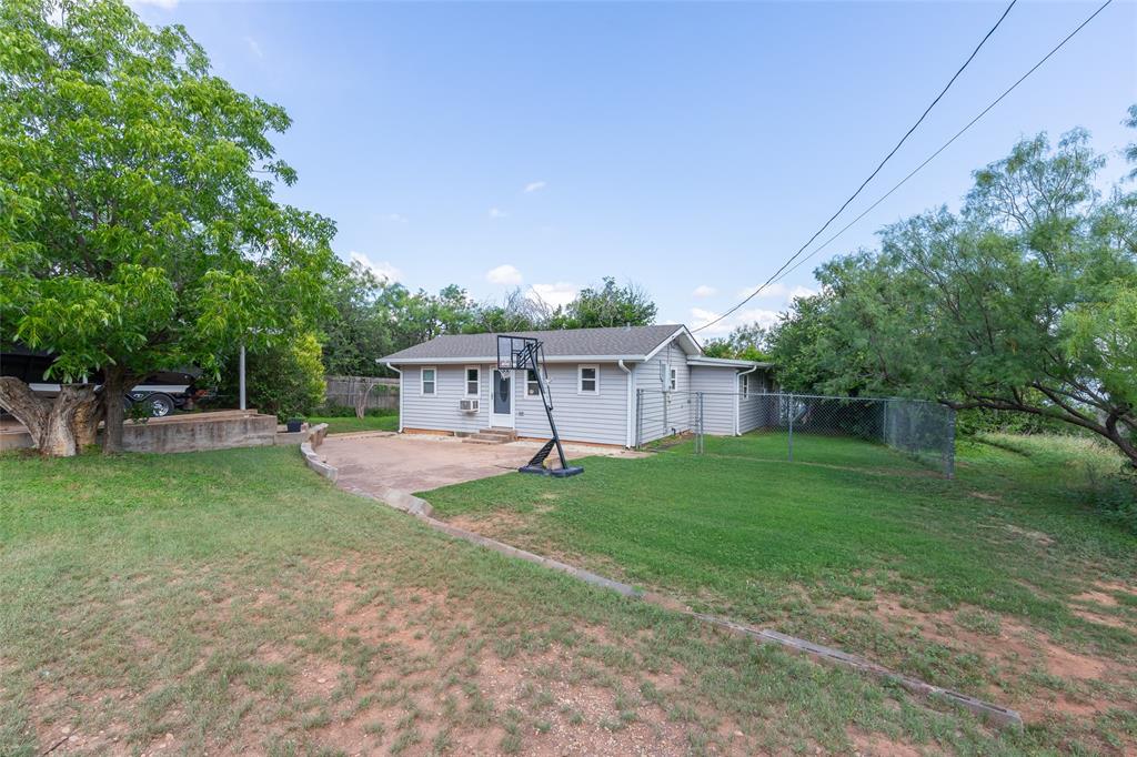 9732 Cove Road Abilene, TX 79601 - Photo 15 of 36
