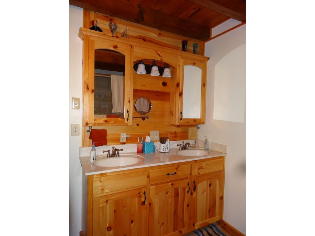 638 Crowder Road Mountain City, TN 37683 - Photo 13 of 30 Photo 13