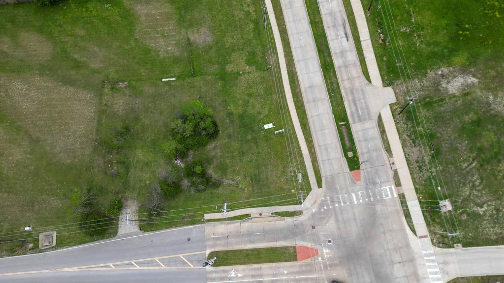 3929 Hickox Road Rowlett, TX 75089 - Photo 9 of 38