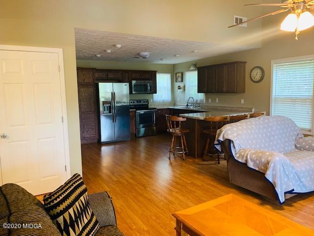 100 Burtom Road Southwest Eatonton, GA 31024 - Photo 9 of 31 4