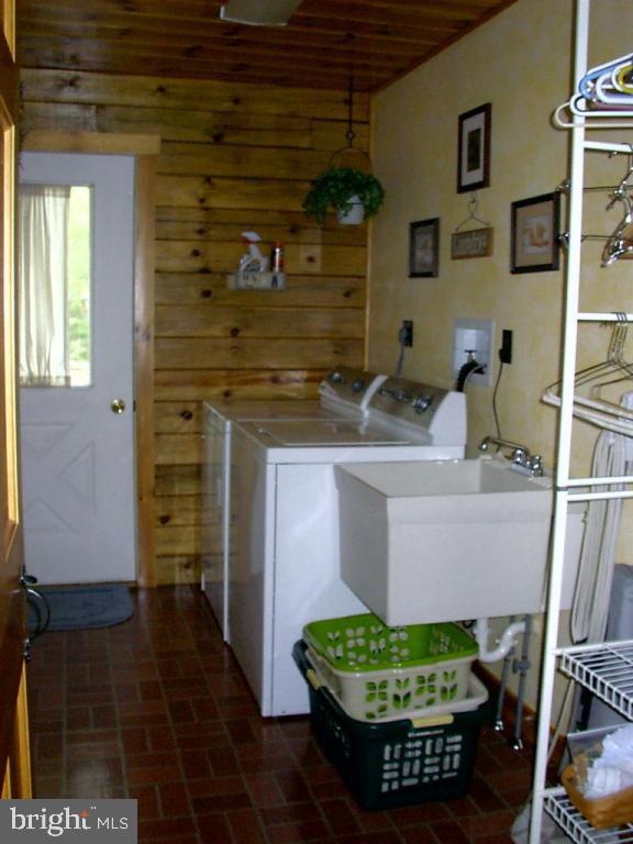168 Fox Road Newmanstown, PA 17073 - Photo 8 of 13 Gallery Image 8