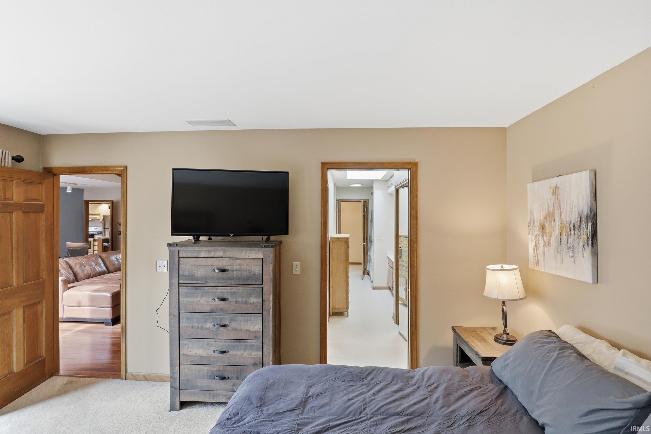 9715 Woodland Ridge East Fort Wayne, IN 46804 - Photo 15 of 34