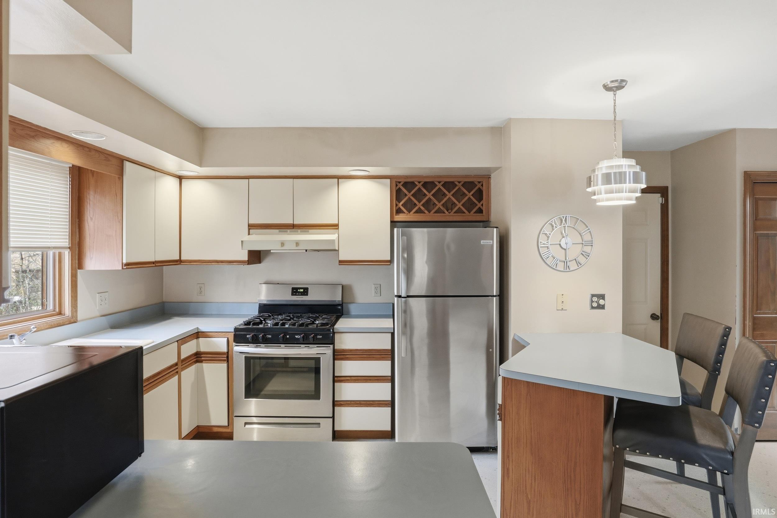 9715 Woodland Ridge East Fort Wayne, IN 46804 - Photo 21 of 34