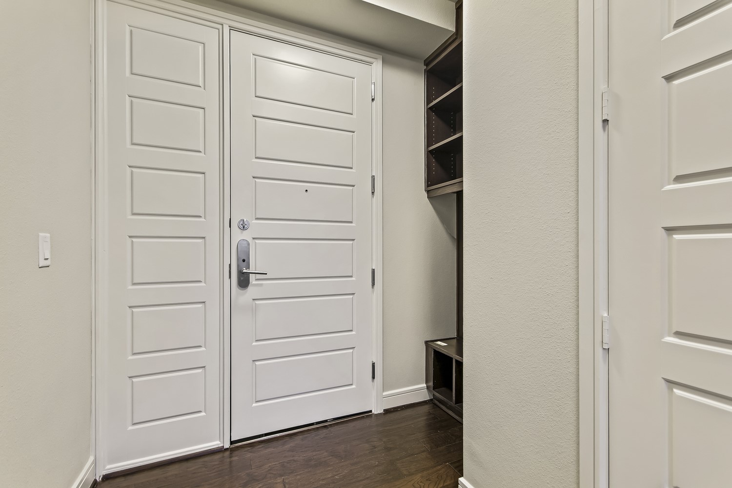 214 Barton Springs Road, Unit 1909 Austin, TX 78704 - Photo 13 of 34 View of closet