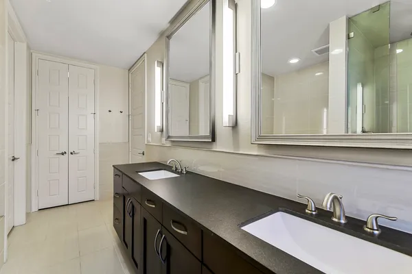 $8,295 | 214 Barton Springs Road, Unit 1909, Austin, TX 78704