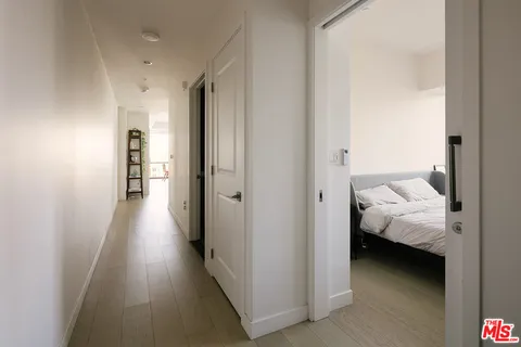 $789,000 | 400 South Broadway, Unit 1001, Los Angeles, CA 90013