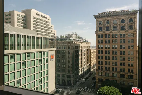 $789,000 | 400 South Broadway, Unit 1001, Los Angeles, CA 90013