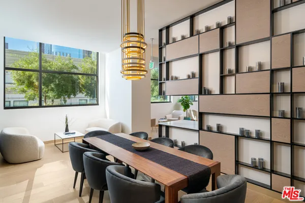 $789,000 | 400 South Broadway, Unit 1001, Los Angeles, CA 90013