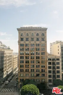 $789,000 | 400 South Broadway, Unit 1001, Los Angeles, CA 90013