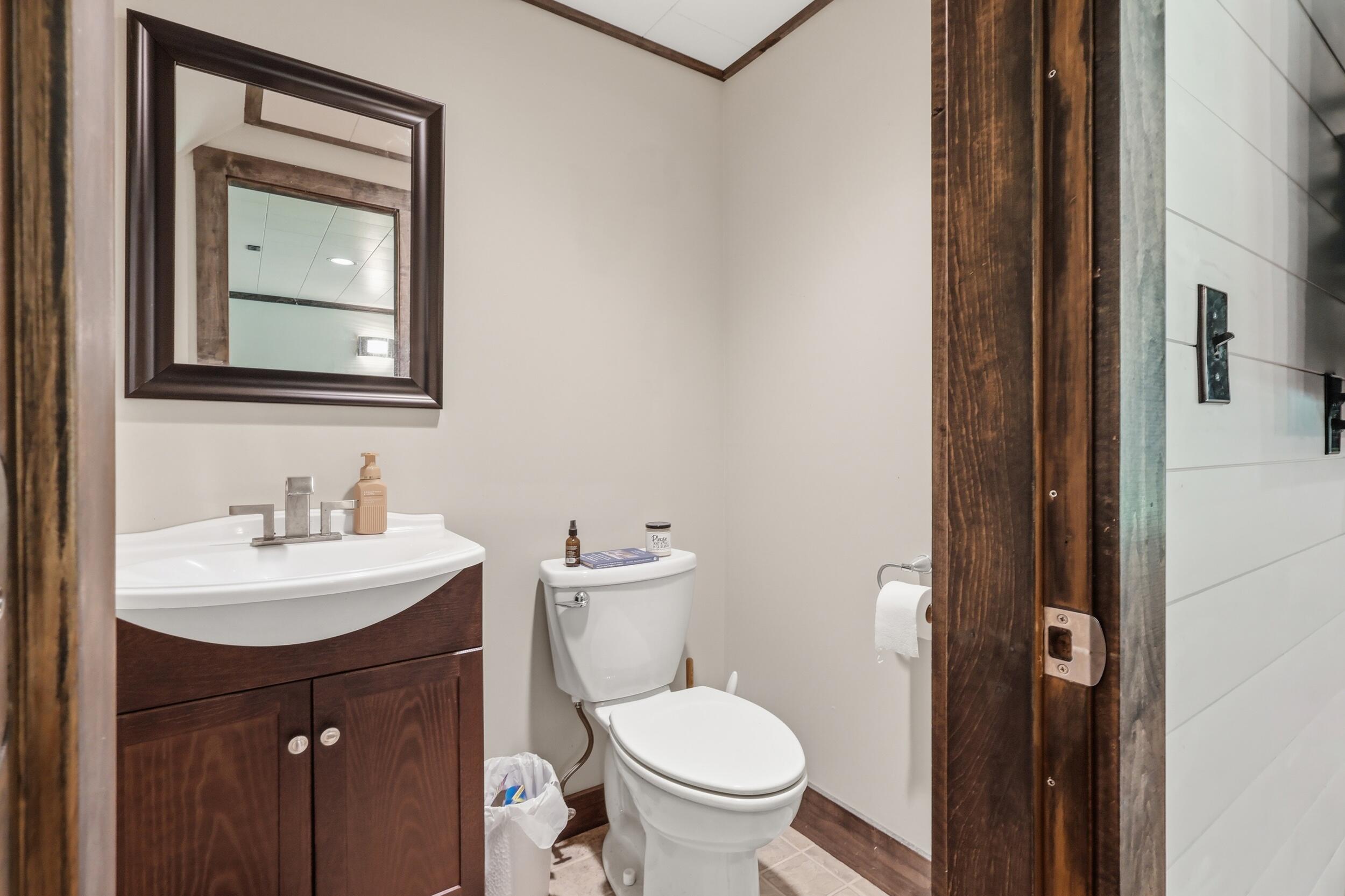 36 South & V Lane Augusta, ME 04330 - Photo 45 of 81 44_breauxmediaco_010