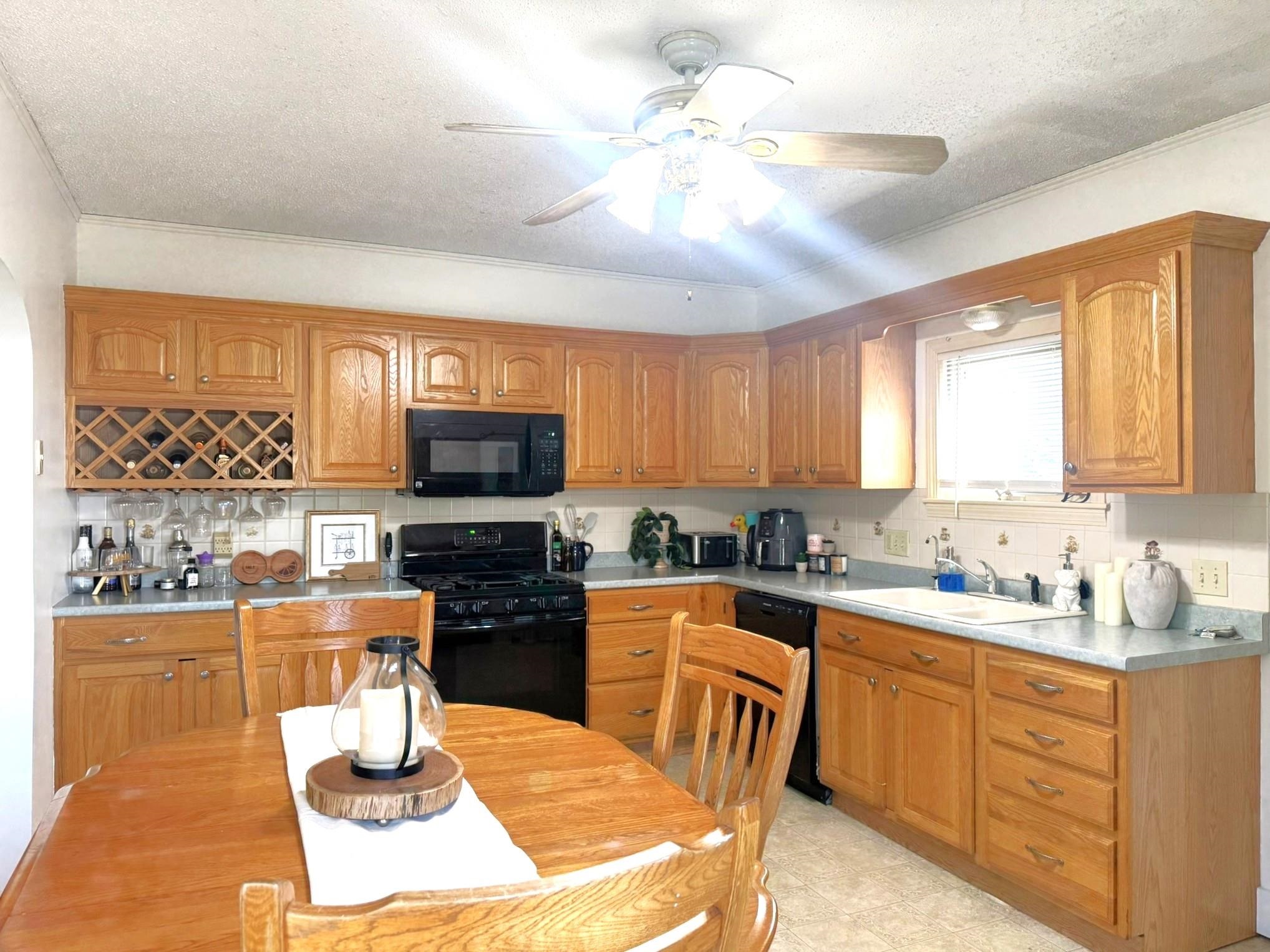 27 Good Place, Unit 76 2 Hardwick, VT 05843 - Photo 4 of 24