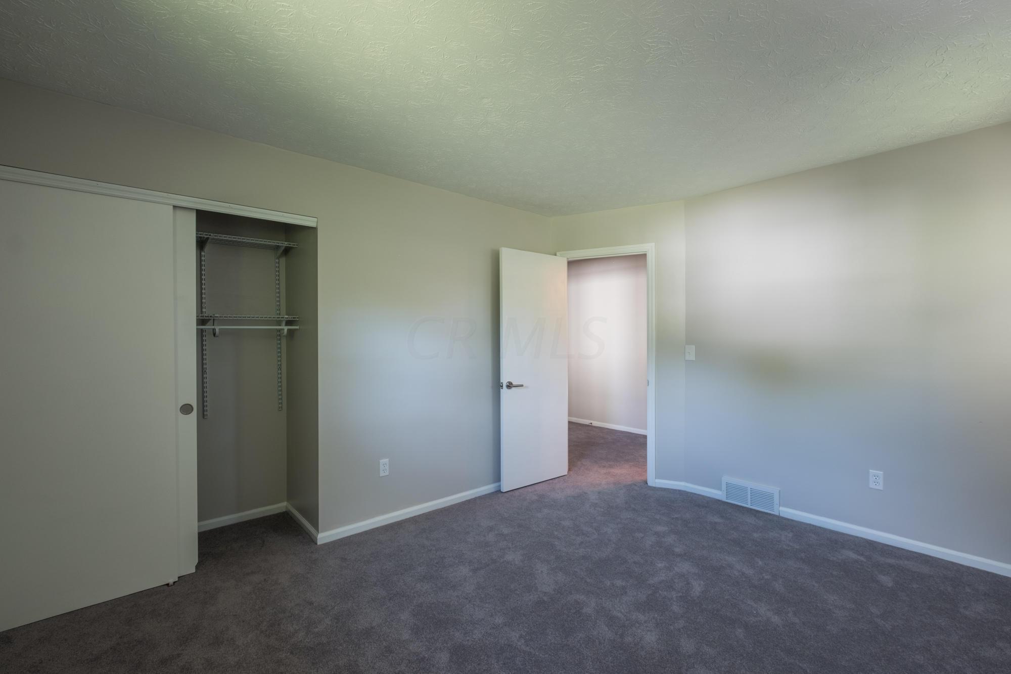 6985 Rieber Street Columbus, OH 43085 - Photo 26 of 41
