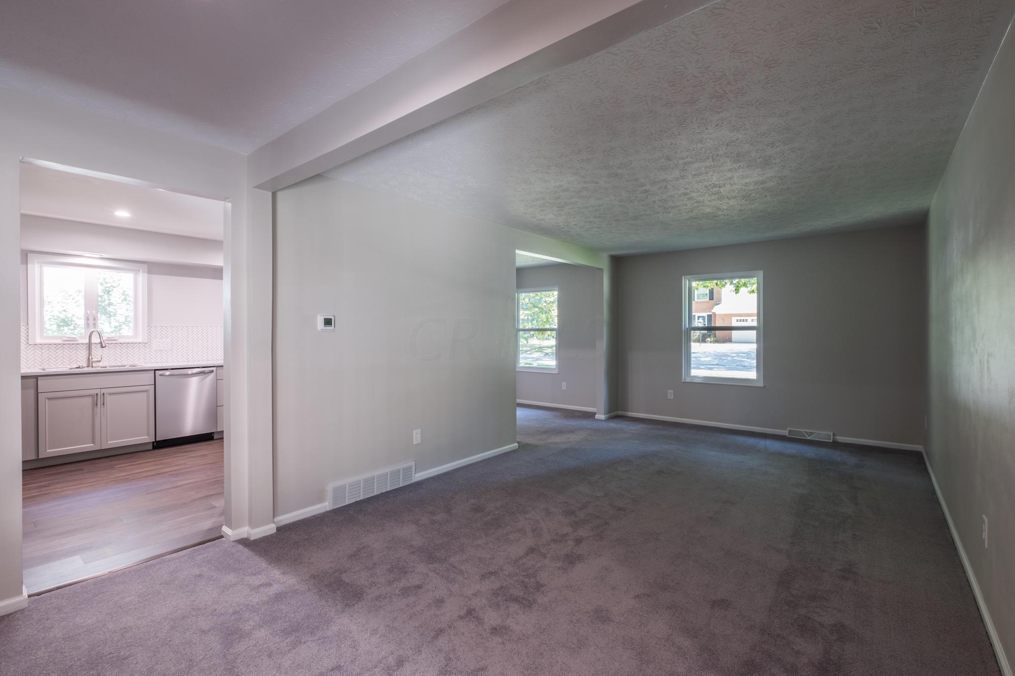 6985 Rieber Street Columbus, OH 43085 - Photo 7 of 41