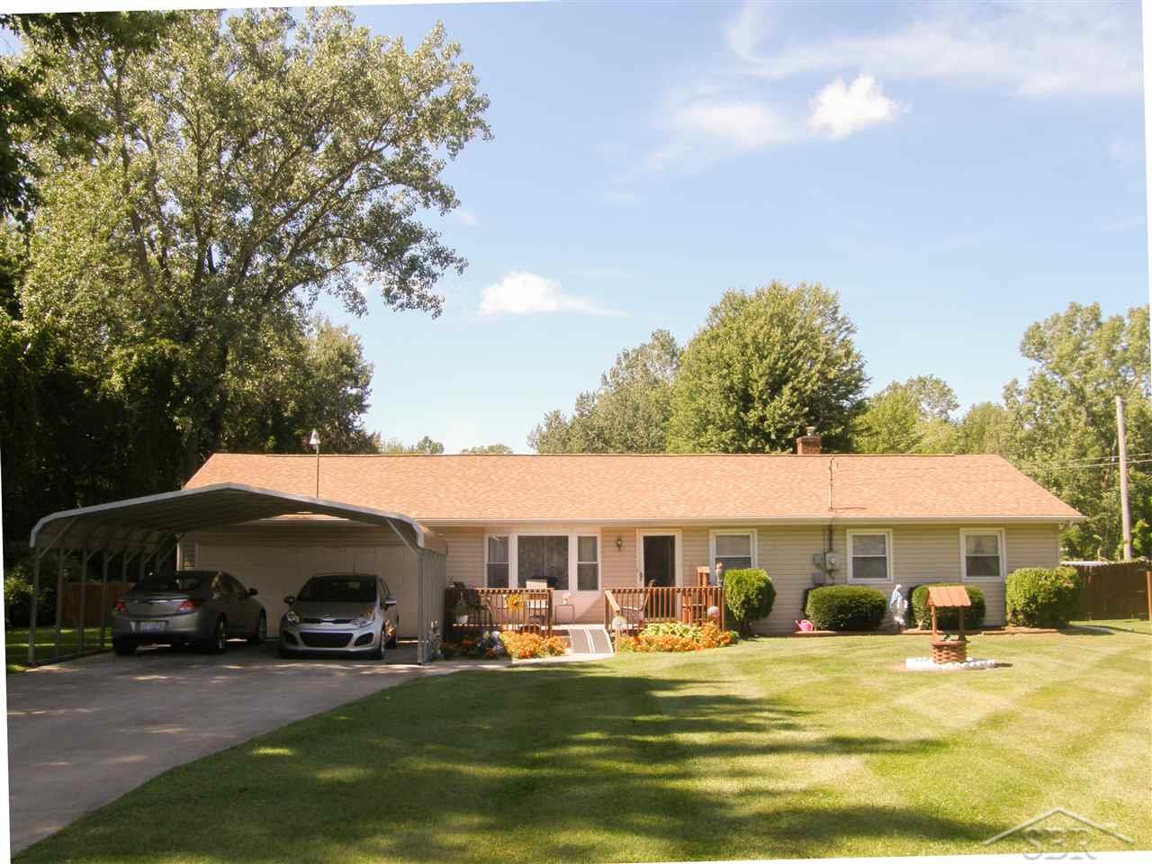 13734 E Road Montrose, MI 48457 - Photo 1 of 17 31392747.JPG