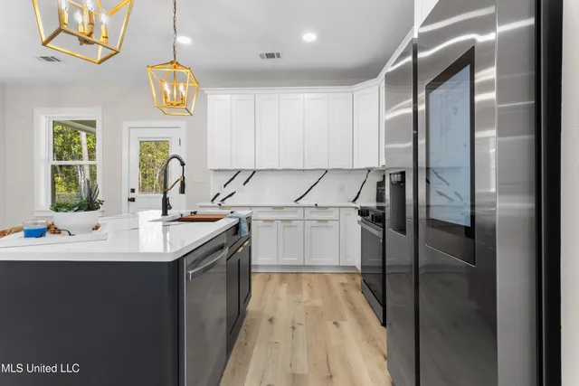 $299,900 | 1796 Granhurst Street, Gautier, MS 39553