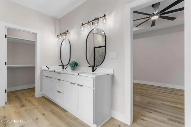 $299,900 | 1796 Granhurst Street, Gautier, MS 39553