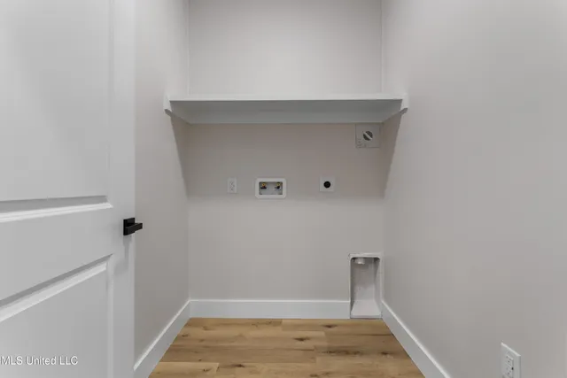 $299,900 | 1796 Granhurst Street, Gautier, MS 39553