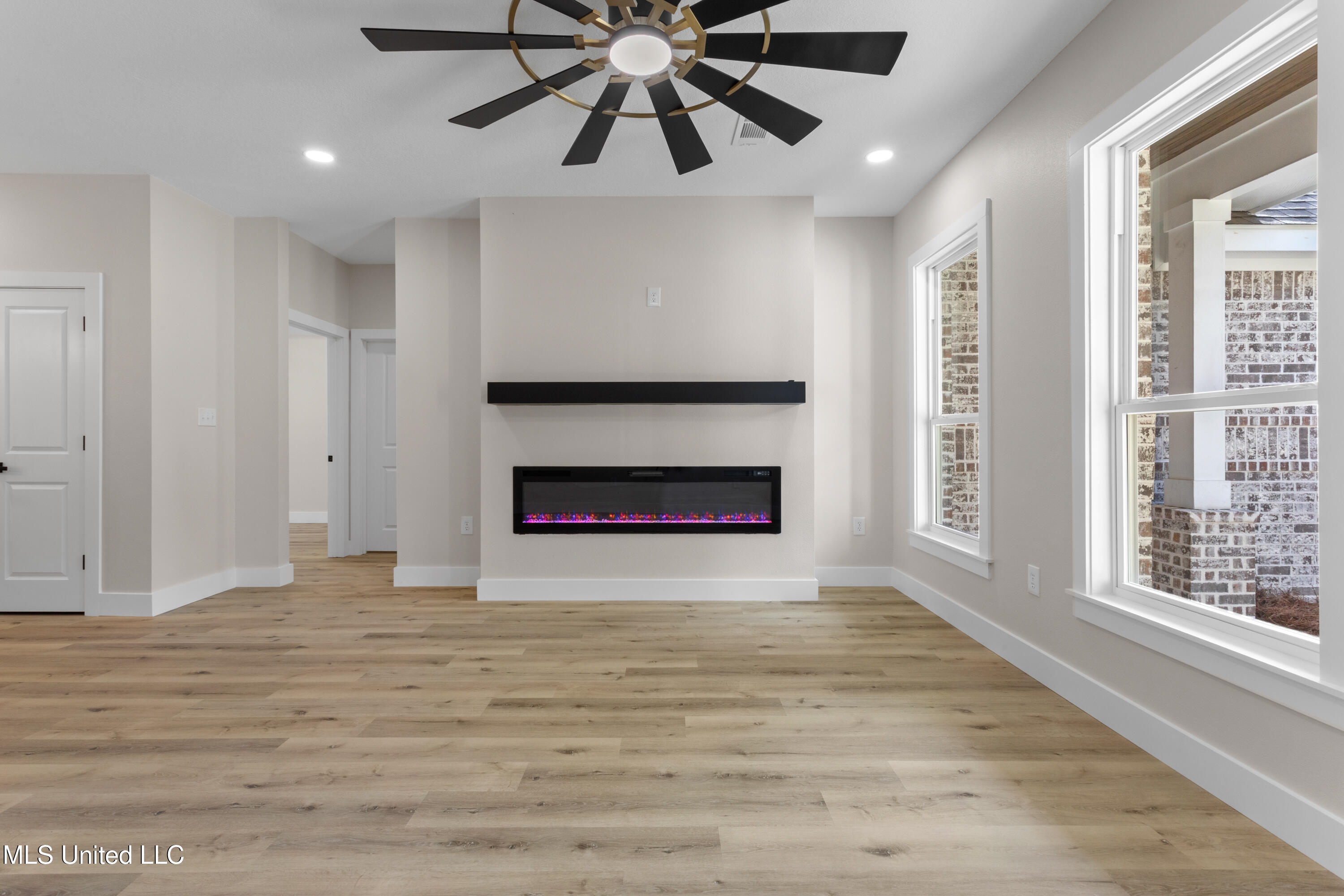 1796 Granhurst Street Gautier, MS 39553 - Photo 8 of 40 0008