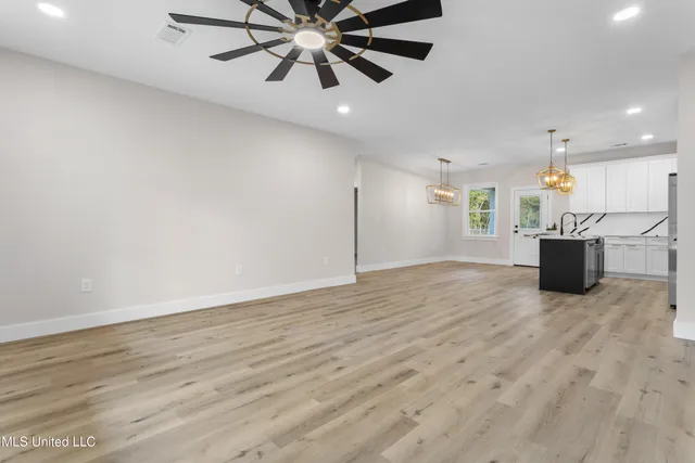 $299,900 | 1796 Granhurst Street, Gautier, MS 39553