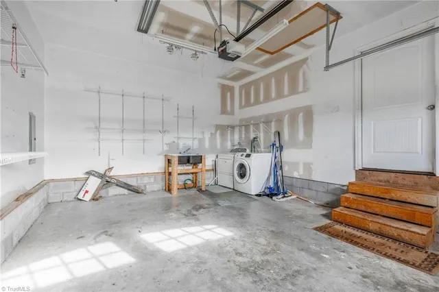 $50,000 | 2829 US Highway 421 West, Yadkinville, NC 27055