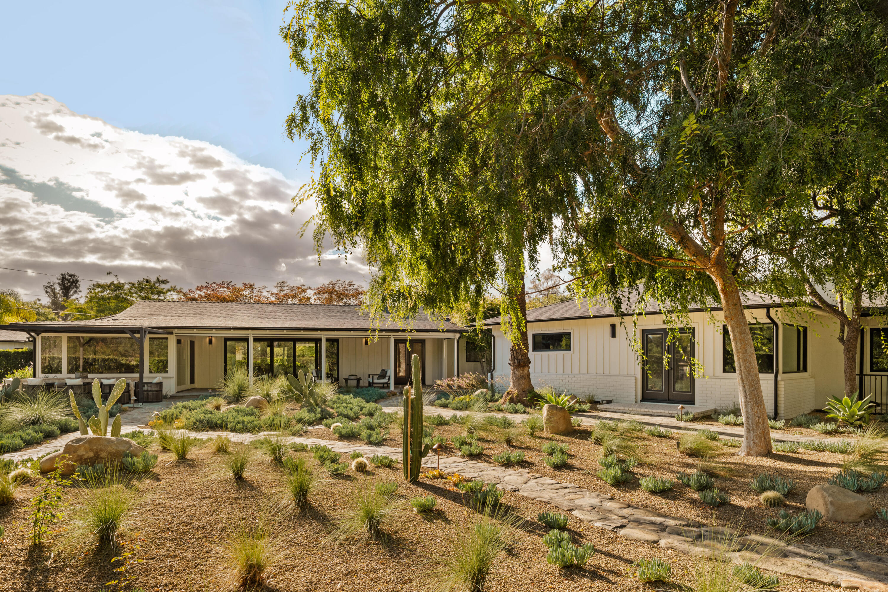 803 Country Club Road Ojai, CA 93023 - Photo 7 of 39 P1015729