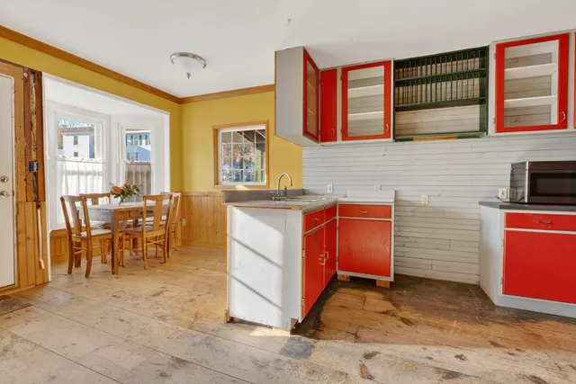 $339,000 | 4 Bridge Street, Cornish, ME 04020