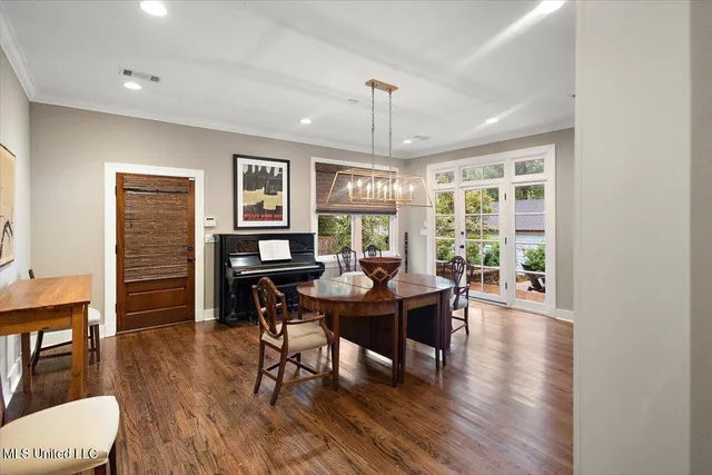 $625,000 | 3539 Hawthorn Drive, Jackson, MS 39216