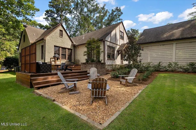 $625,000 | 3539 Hawthorn Drive, Jackson, MS 39216