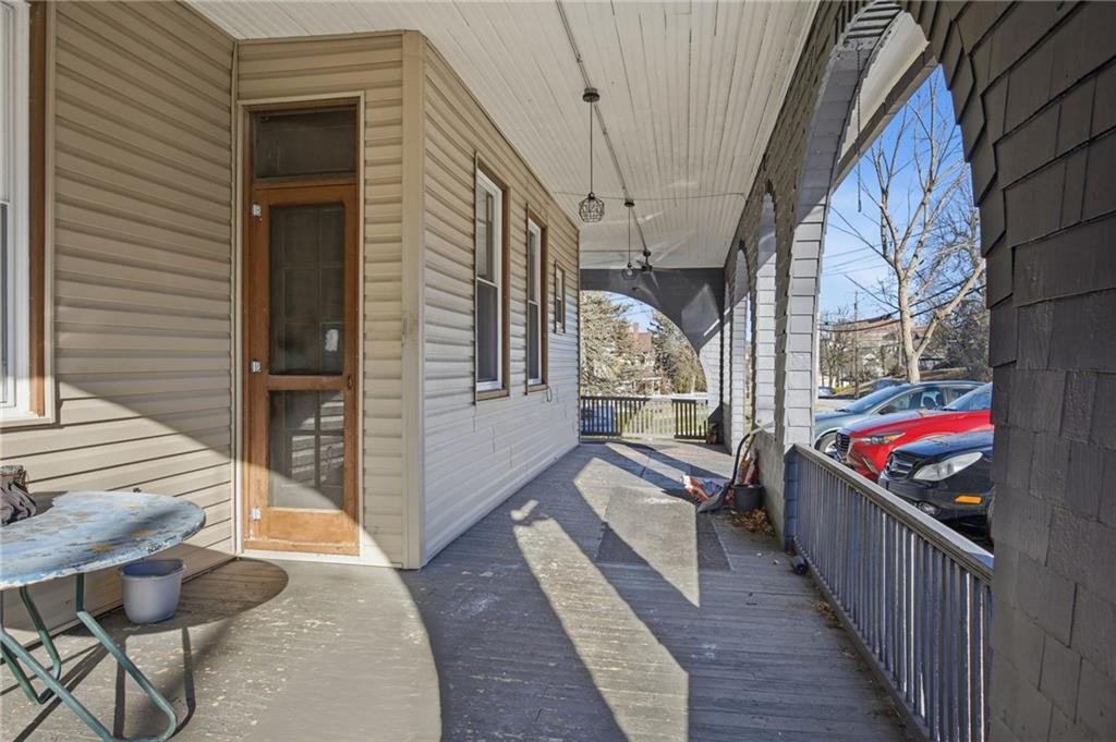 269 North Main Street Washington, PA 15301 - Photo 6 of 50 Front Porch