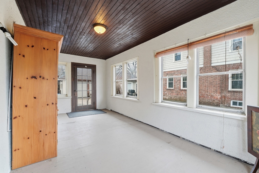 31 Trinity Terrace Springfield, MA 01108 - Photo 13 of 42