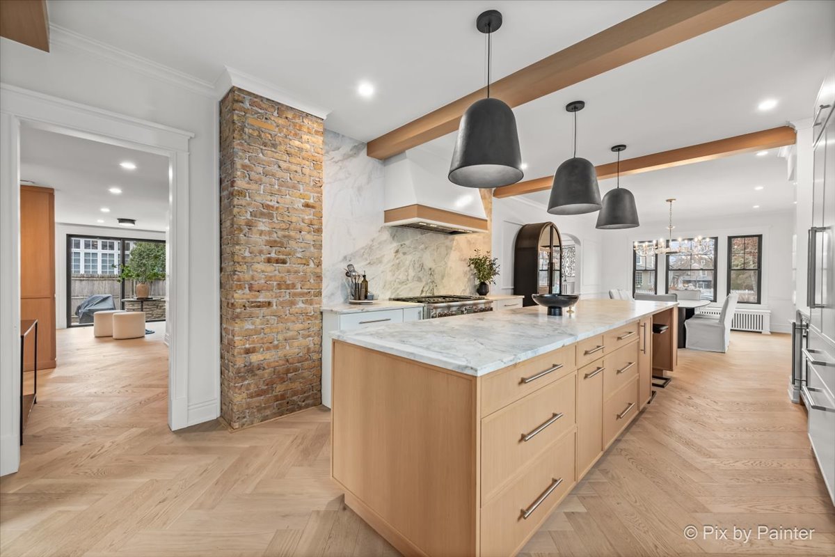 355 Linden Street Winnetka, IL 60093 - Photo 11 of 44